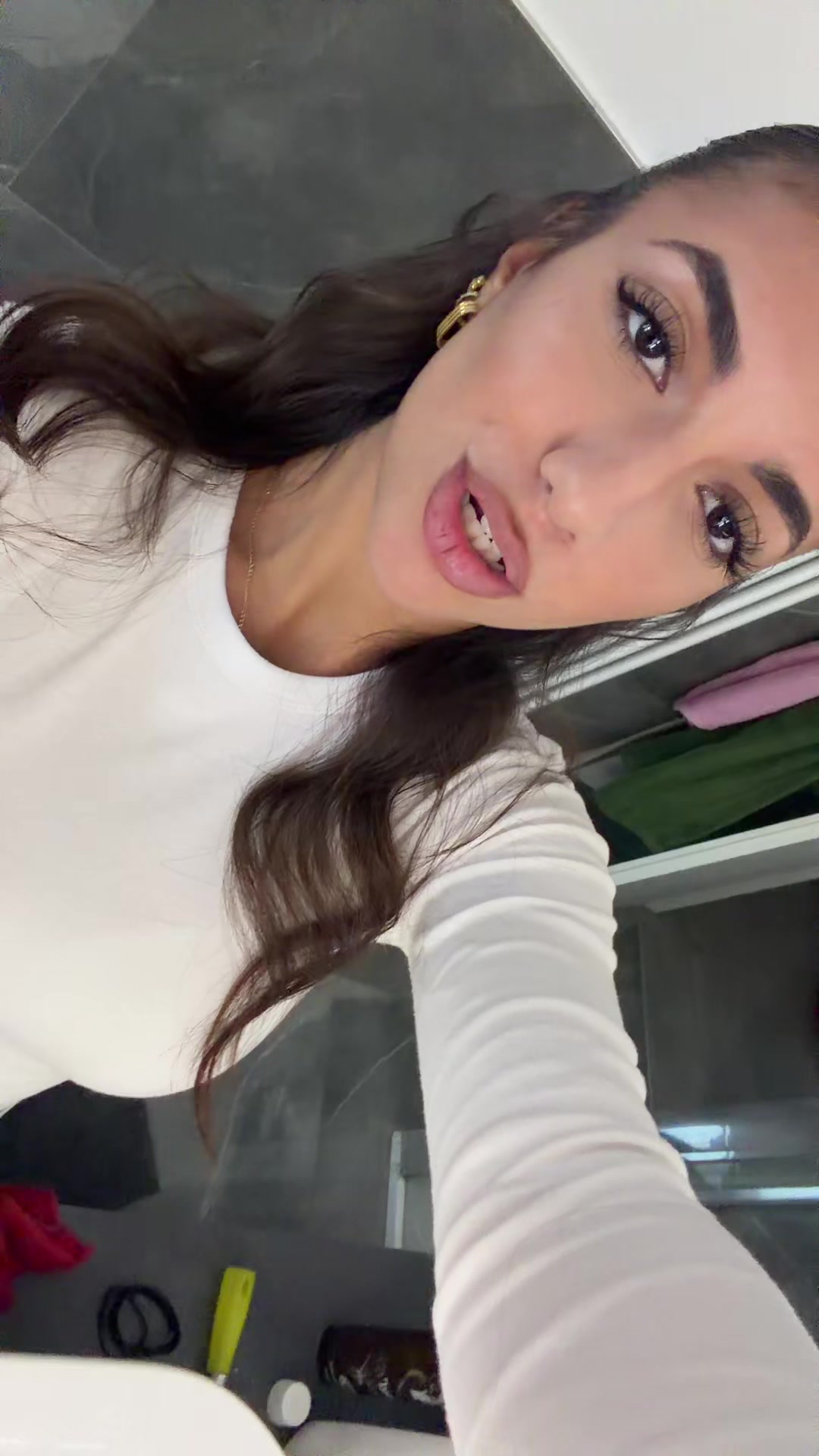 @SG