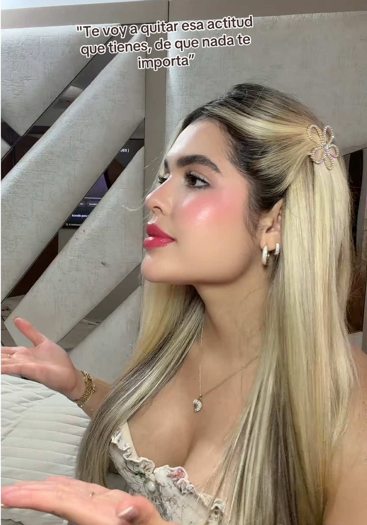 @Mayi Ardila