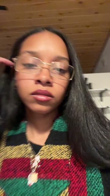 @ebony 𖣂