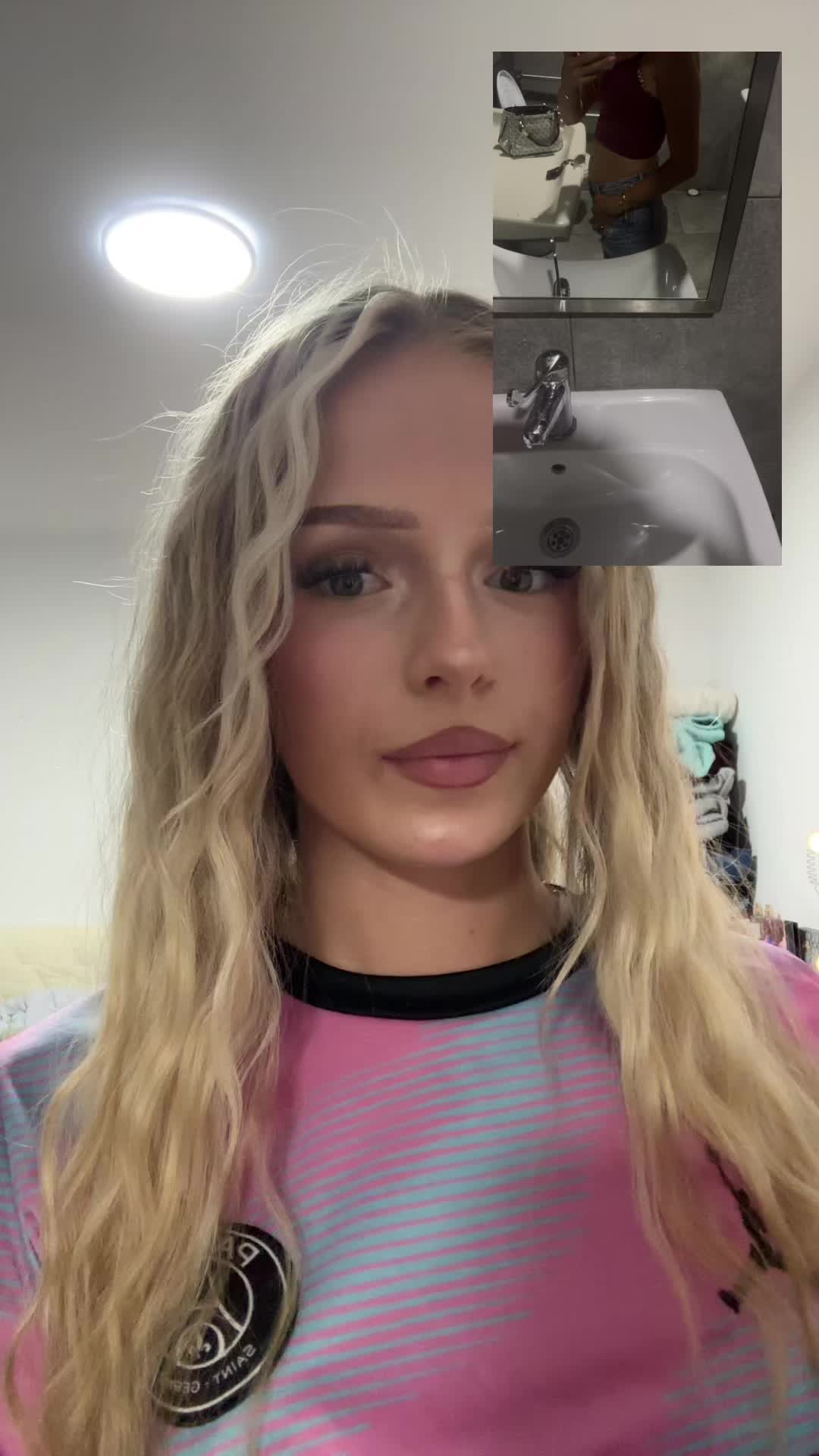 @𝐙𝐨𝐞𝐲