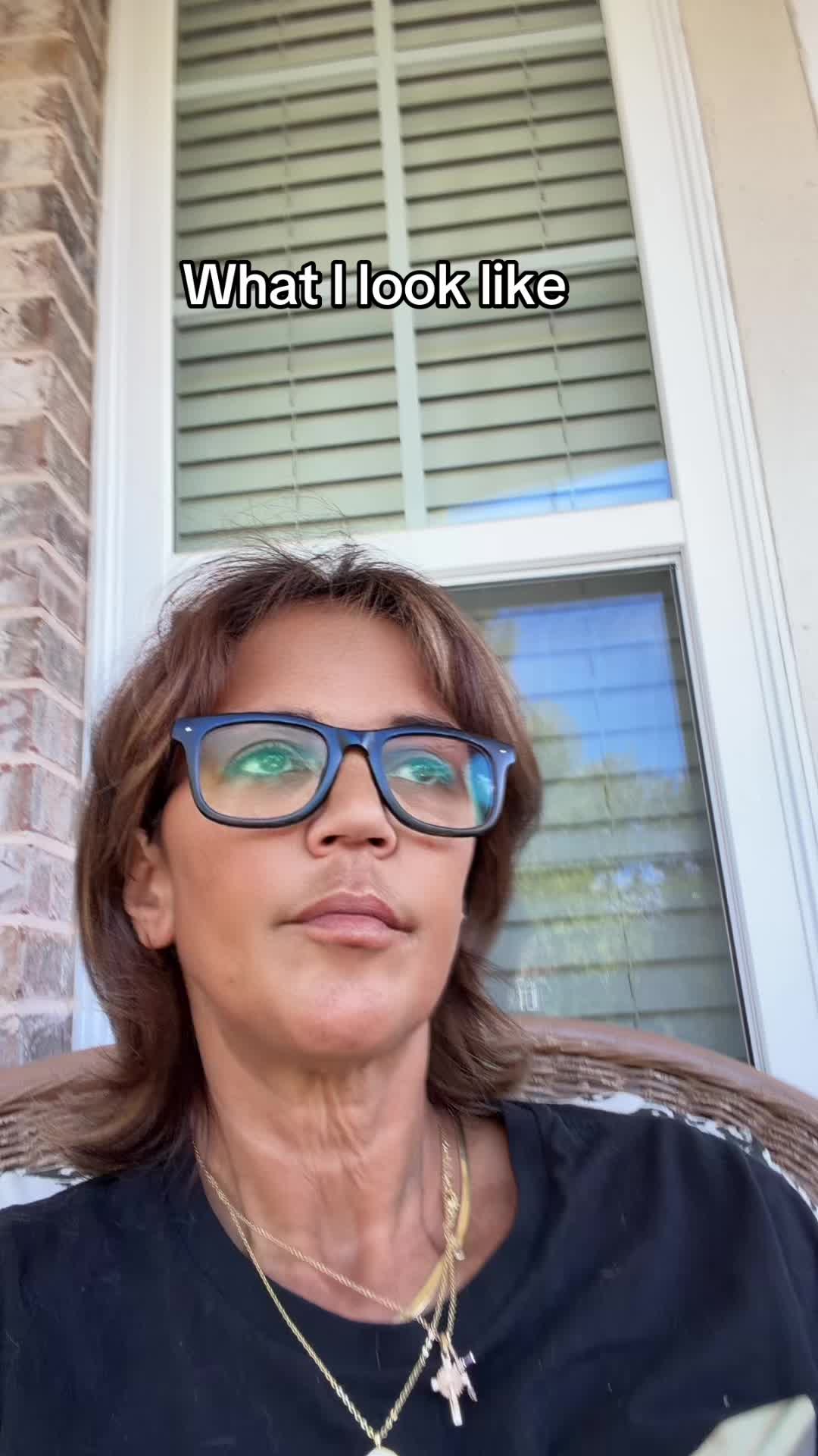 @Demi
