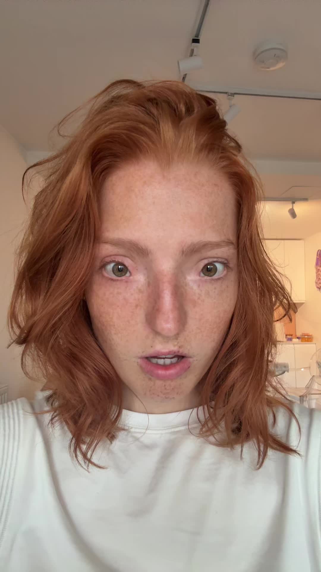 @charlize_fairy