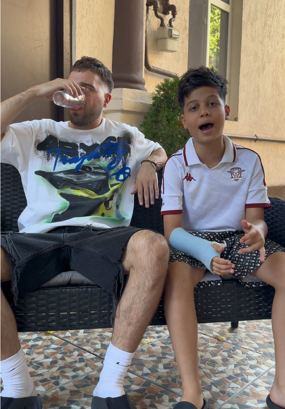 @Dasdenis