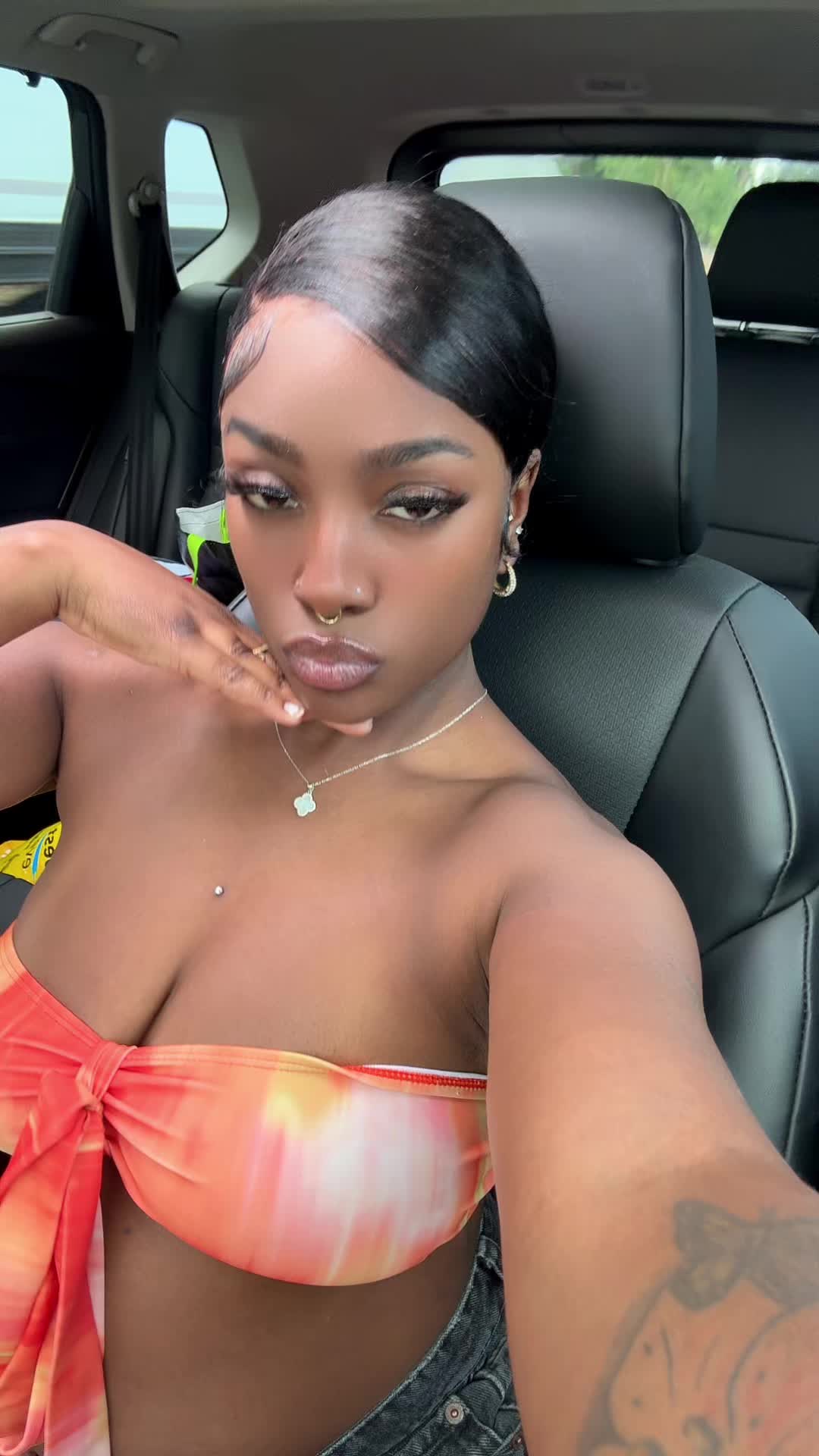 @jaidamon&aelig;