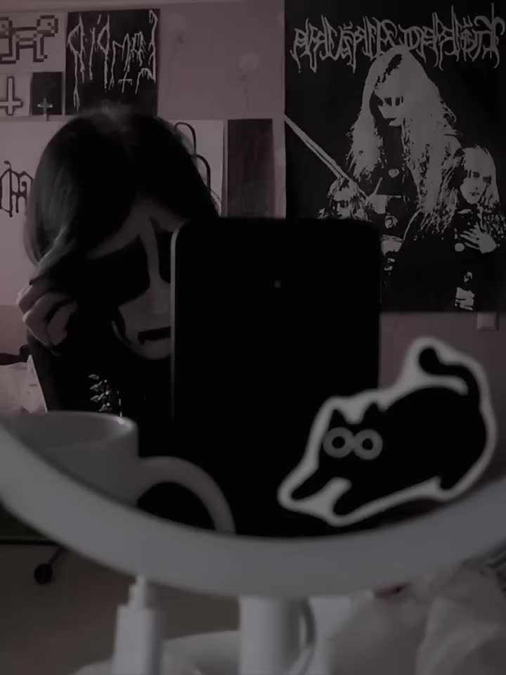 @=_='