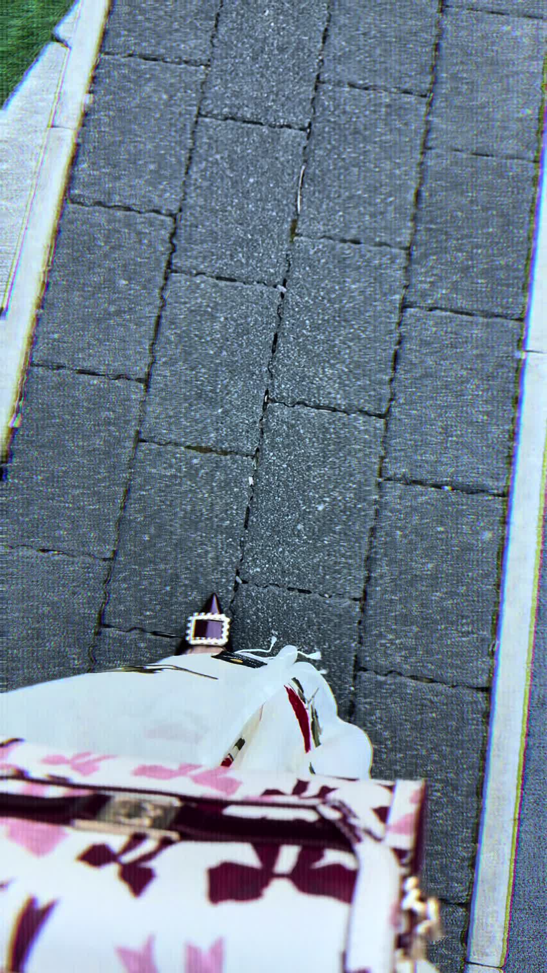 @Susmi👩🦰