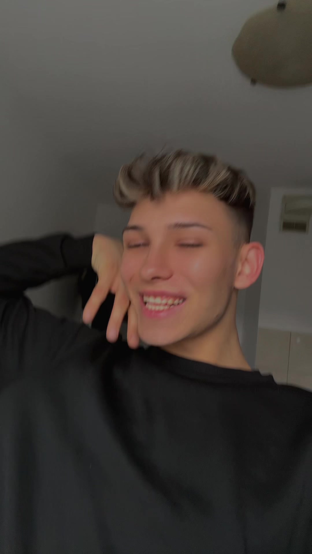 @Adamekkk