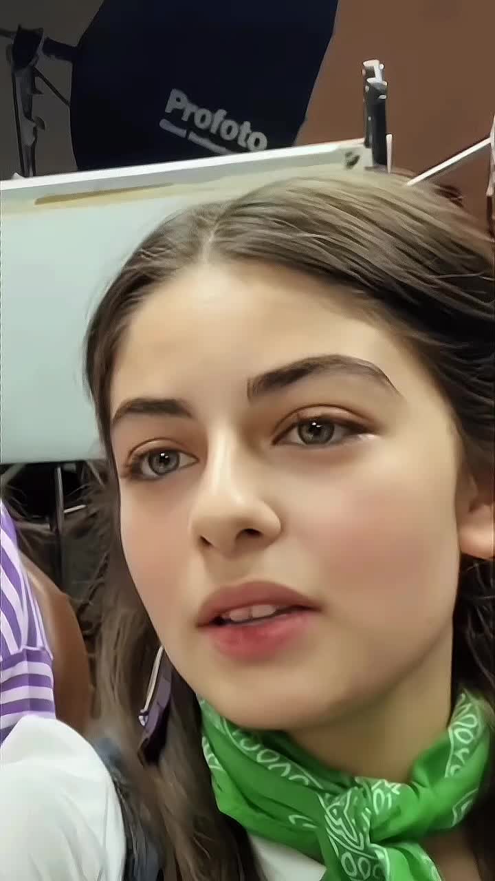 @leya kirsan1