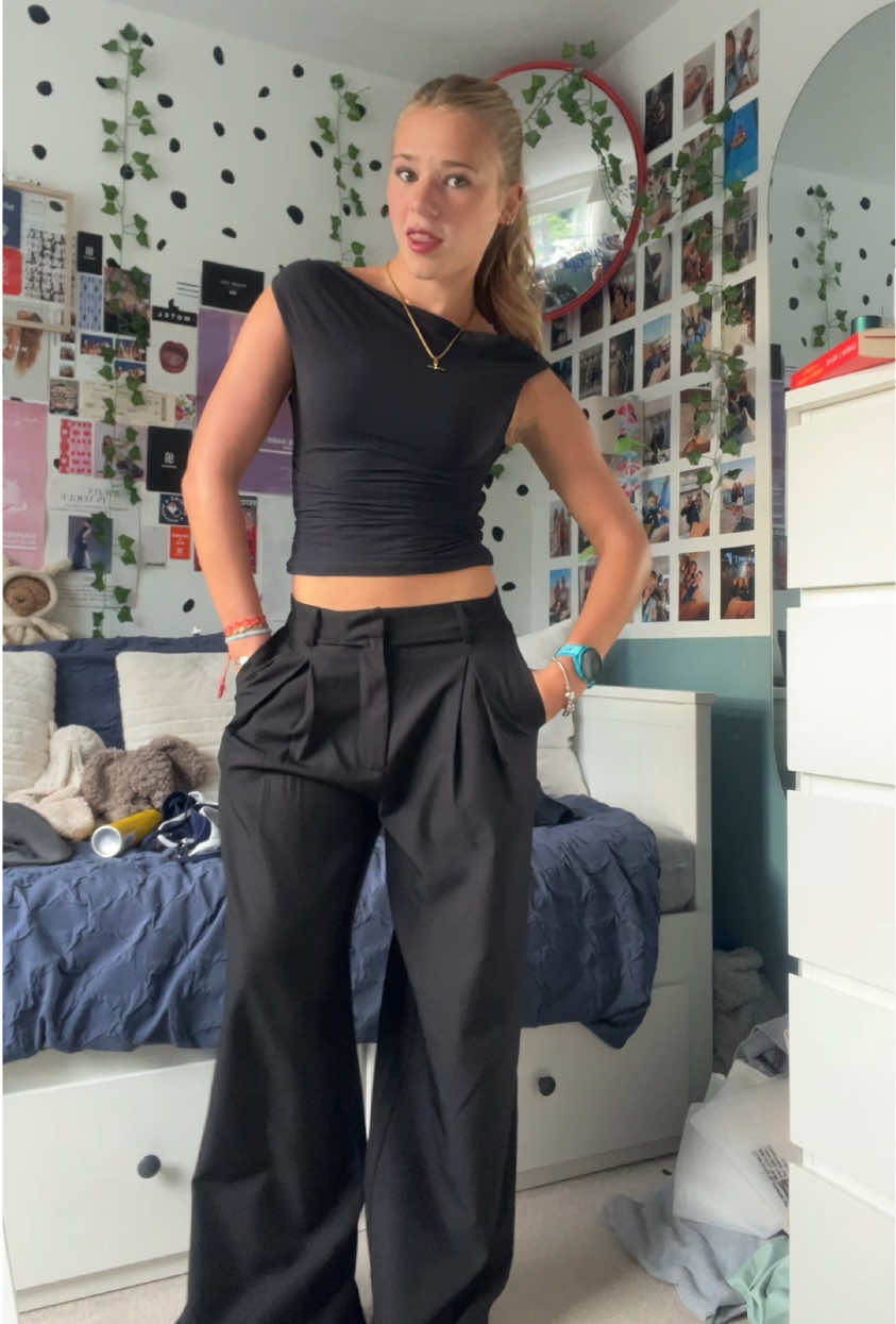 @anniee