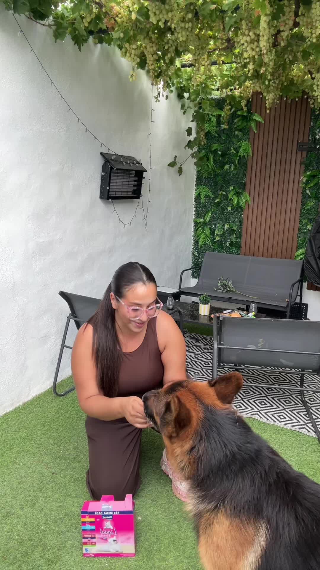 @Naiaragguzman