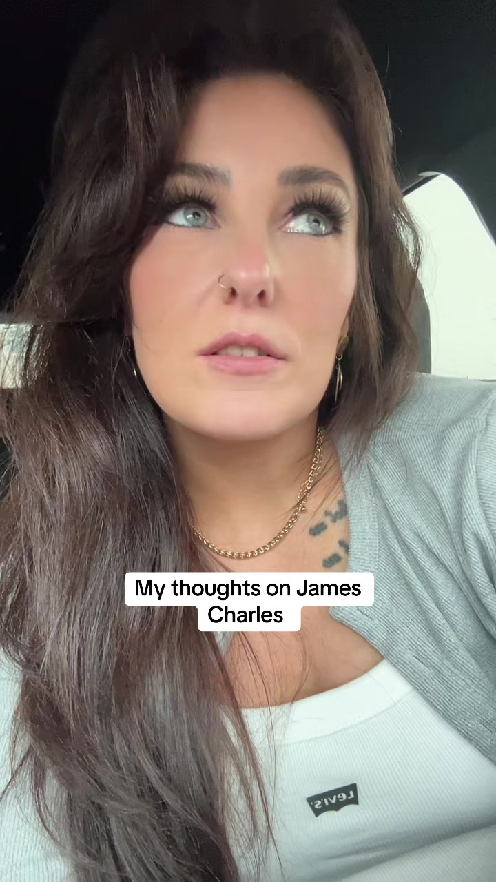 @Danielle🦋