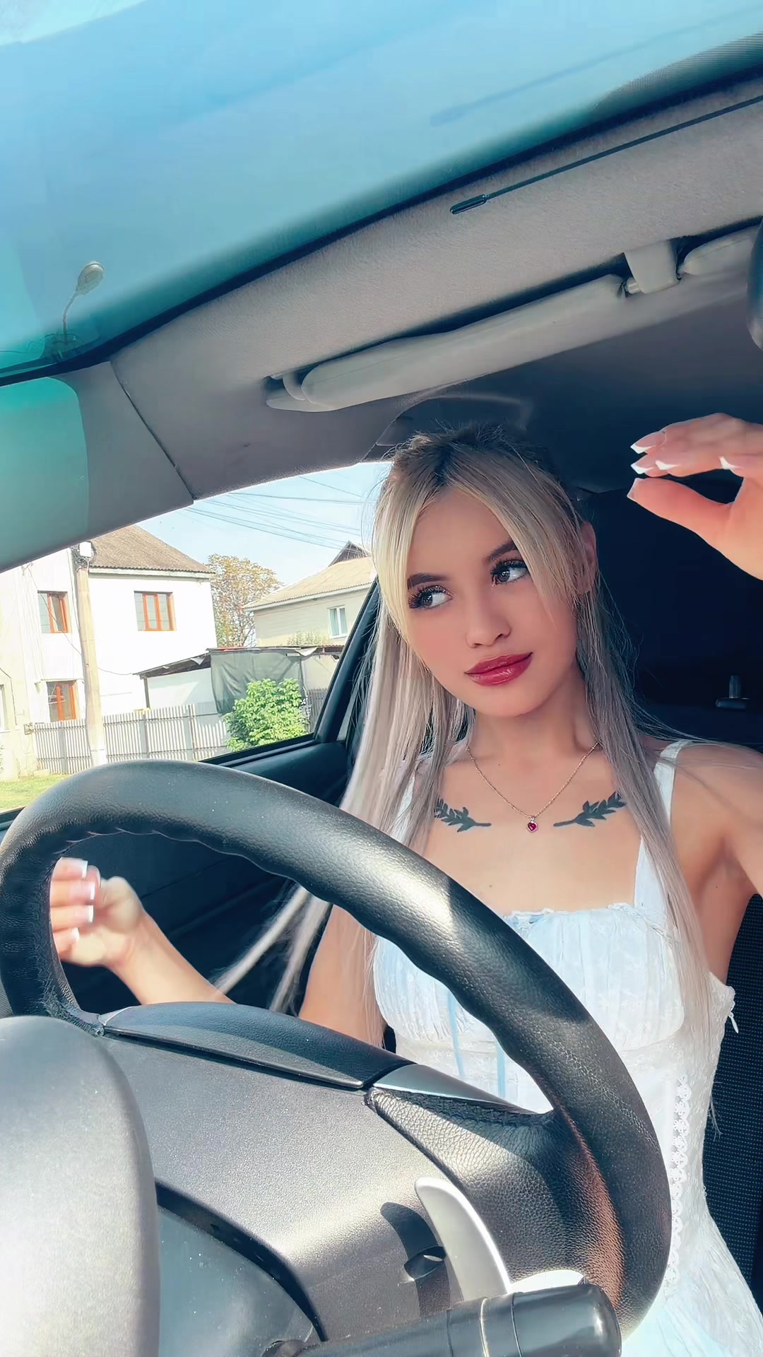 @GABRIELA