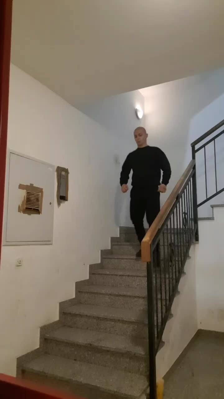 @ZMAJO👑