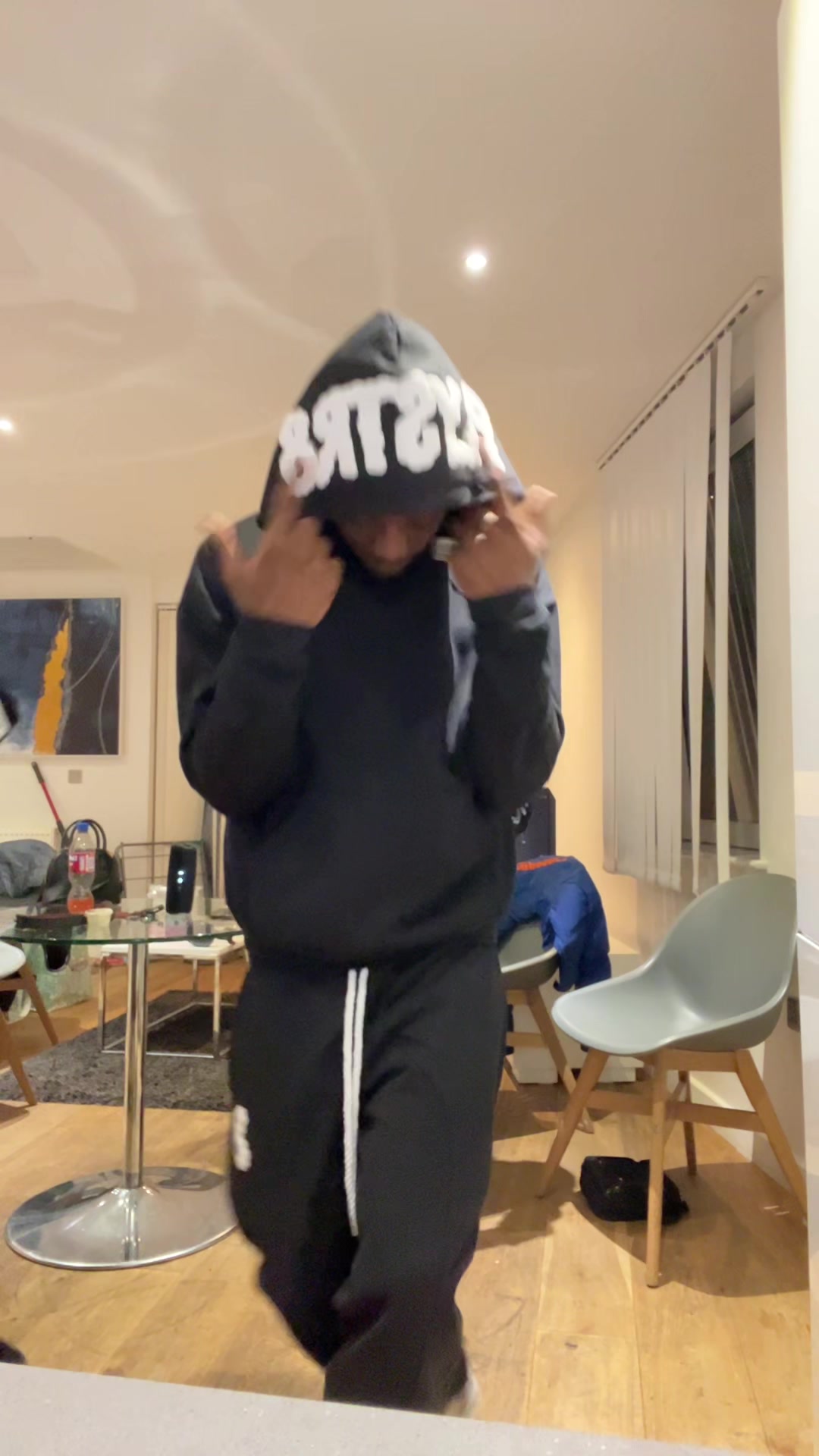 @DemzzDaKidd