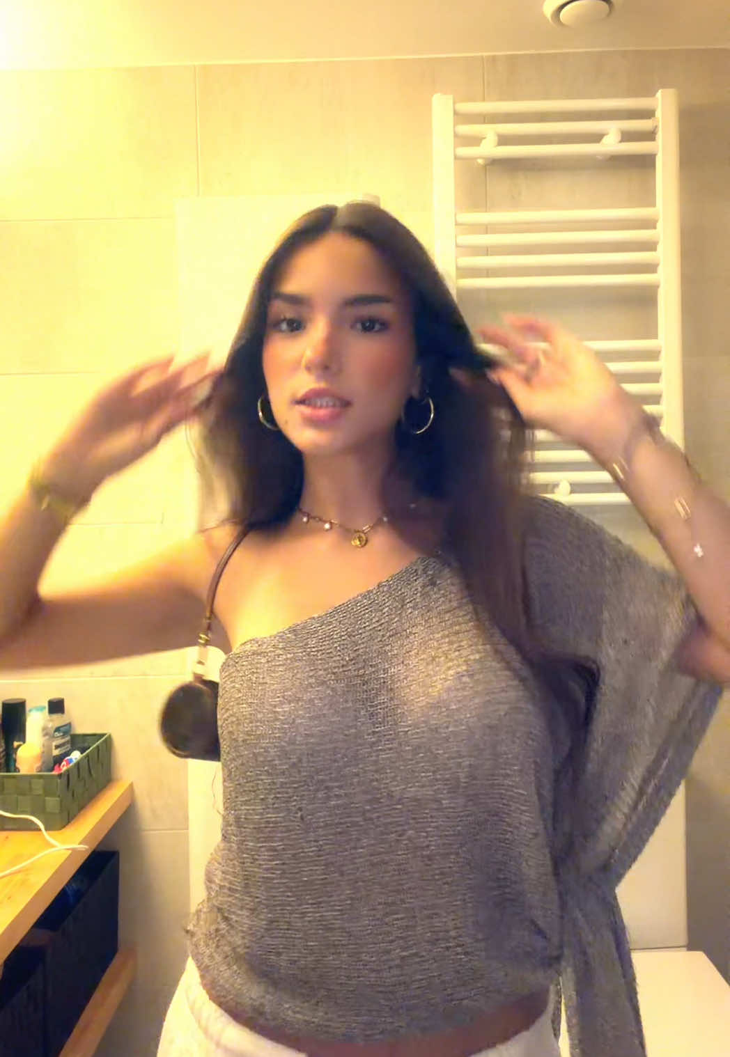 @annaaramonn