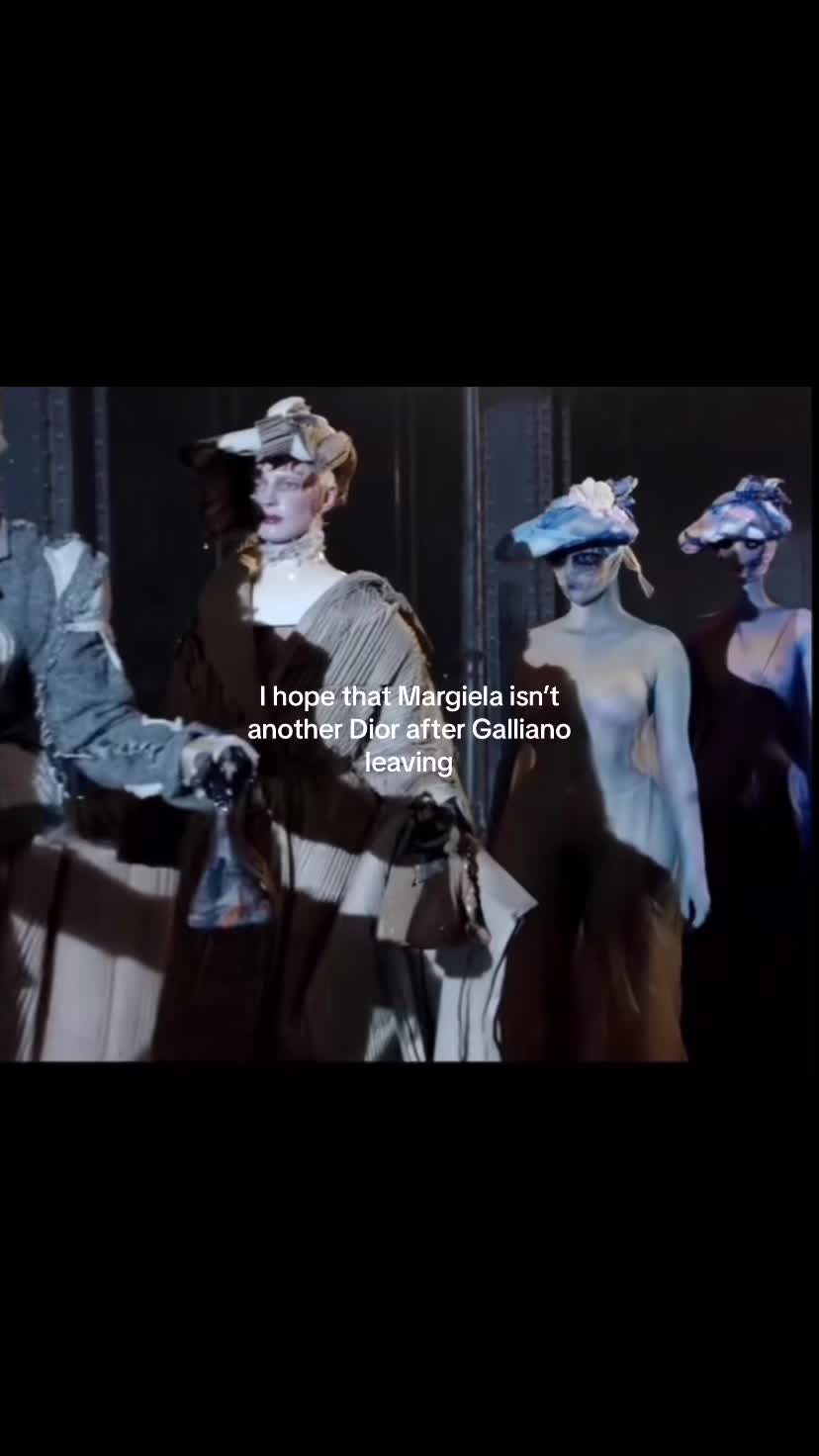 @🍸