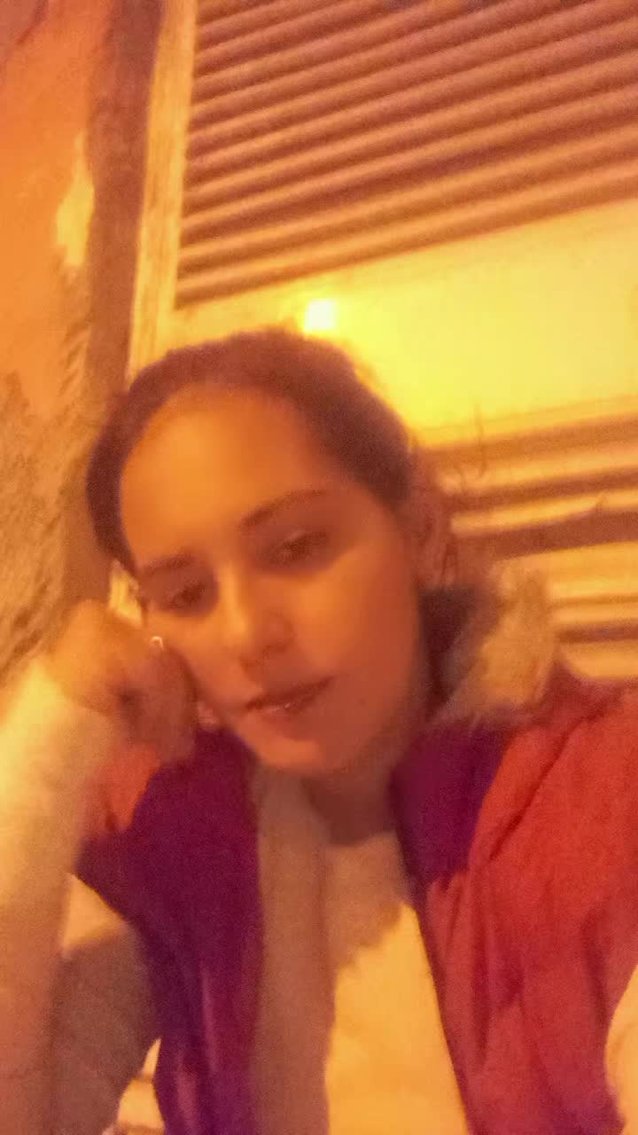 @Esma Sultan