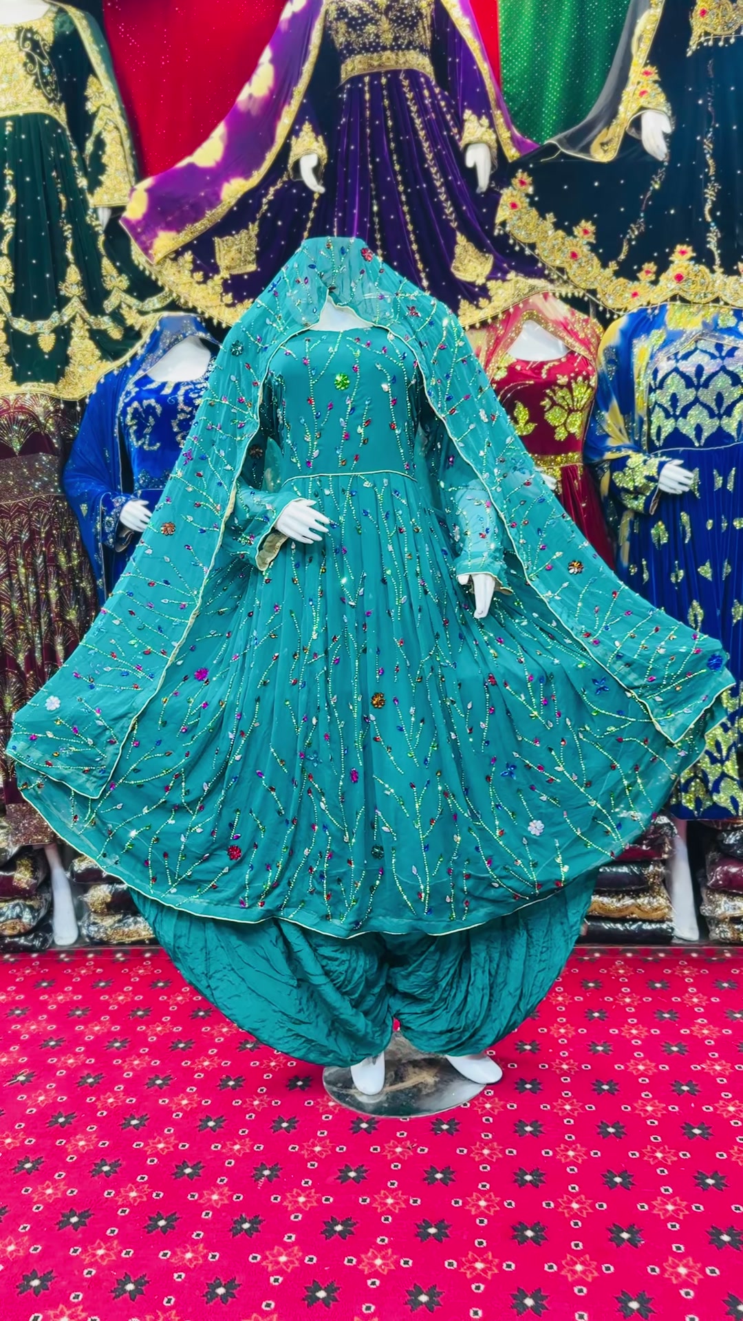 @نیو لباس گارمنٹس