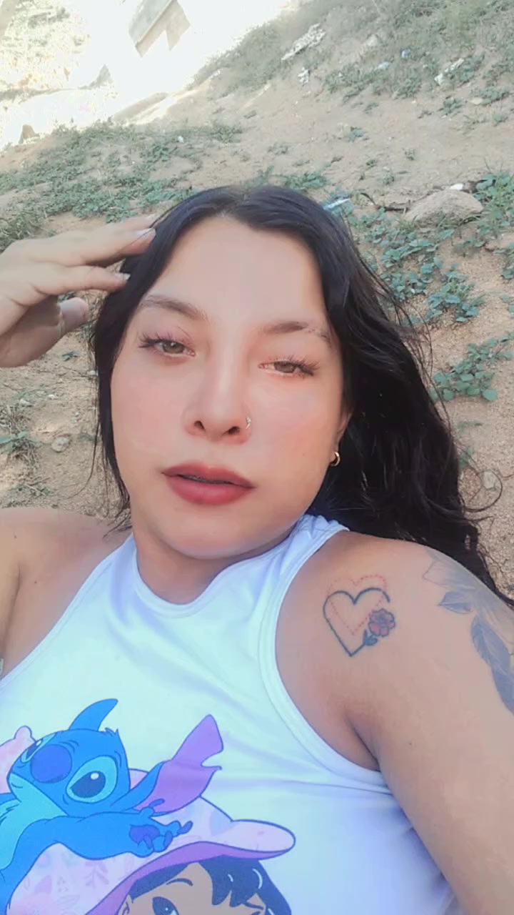 @Roxi.20