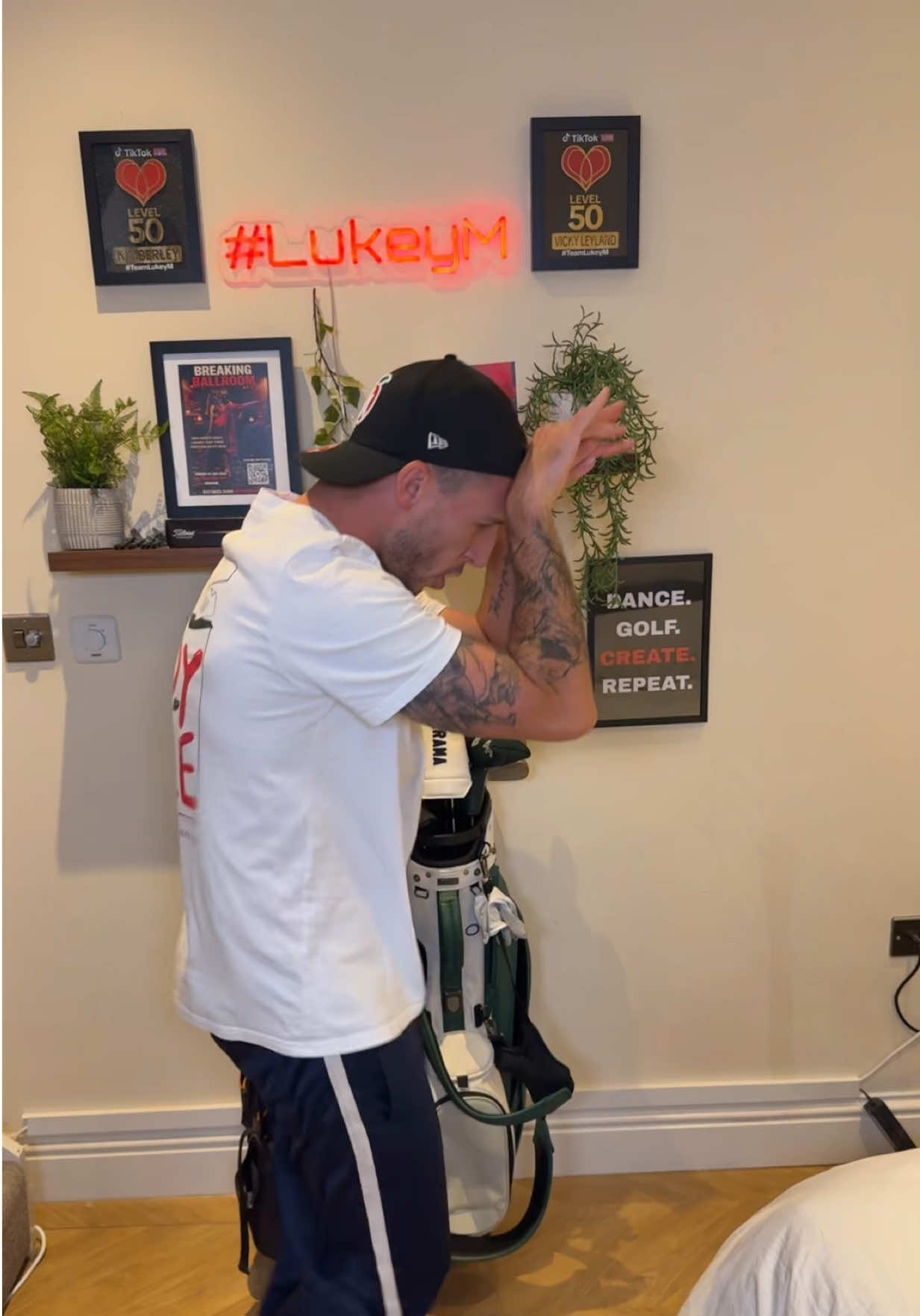 @Lukey M 🕺