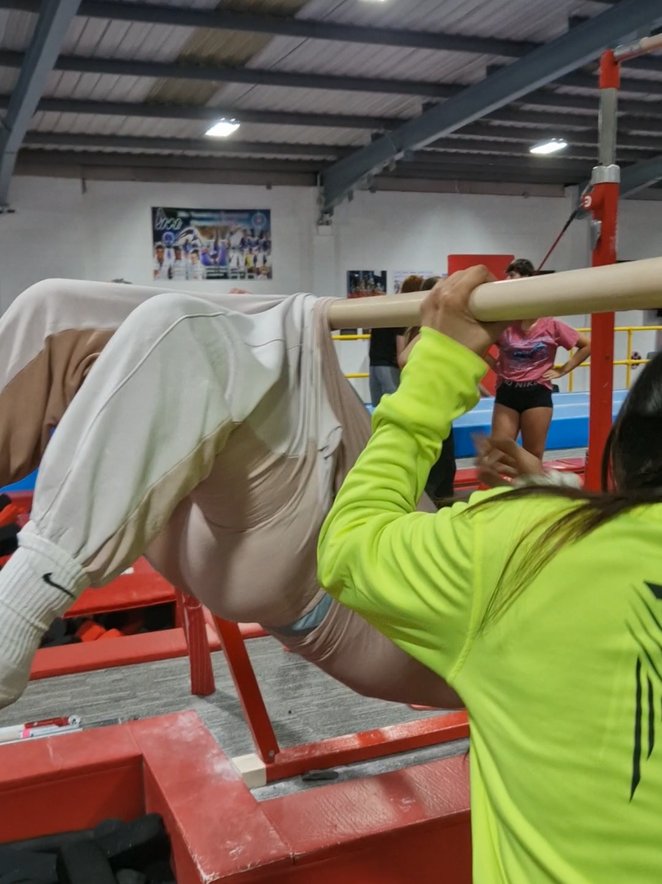 @K | Pole & Calisthenics ๐คธโ๏ธ