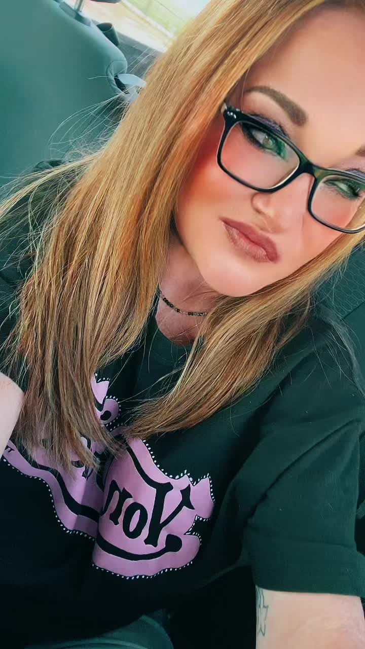 @😍FiEsTy ReD HeAd🔥