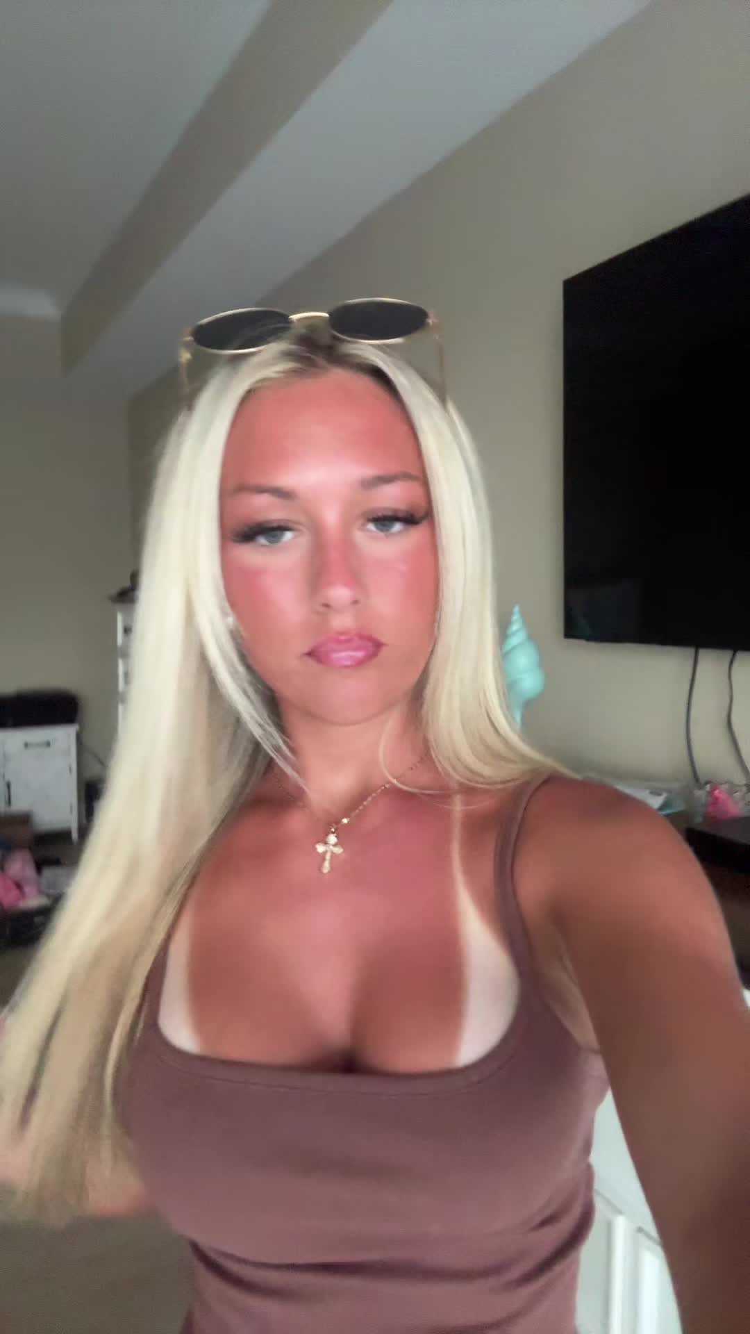 @𝓬𝓮𝓬𝓲 𝓼𝓽𝓮𝓮𝓵𝓮