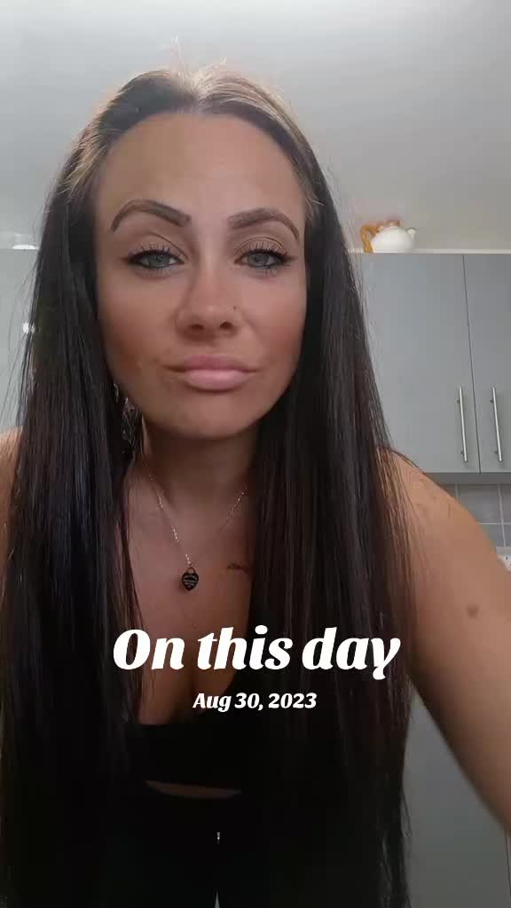 @Live♥️Love♥️Laugh