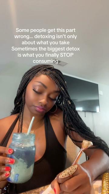 @EbonyWealthyWellness