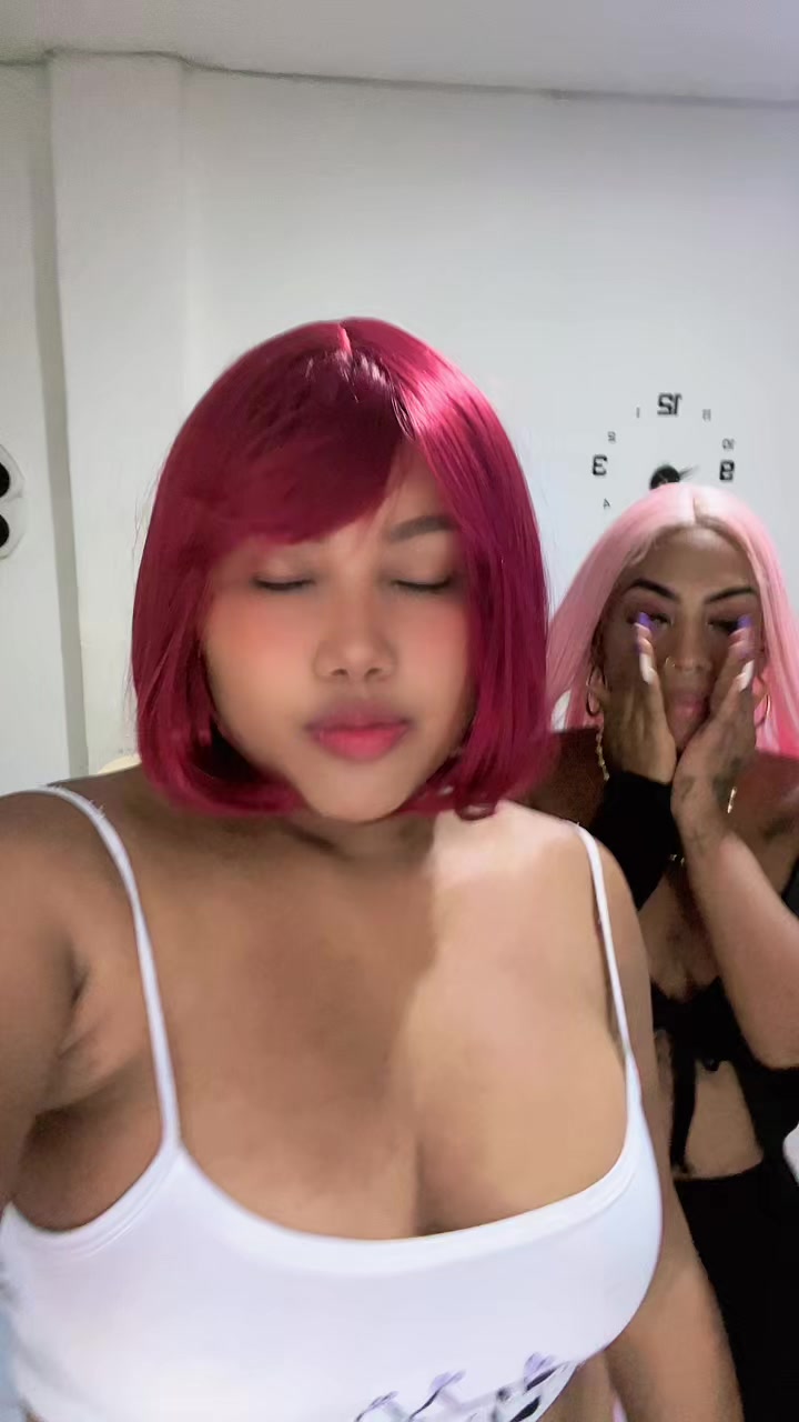 @Yuranisofficial