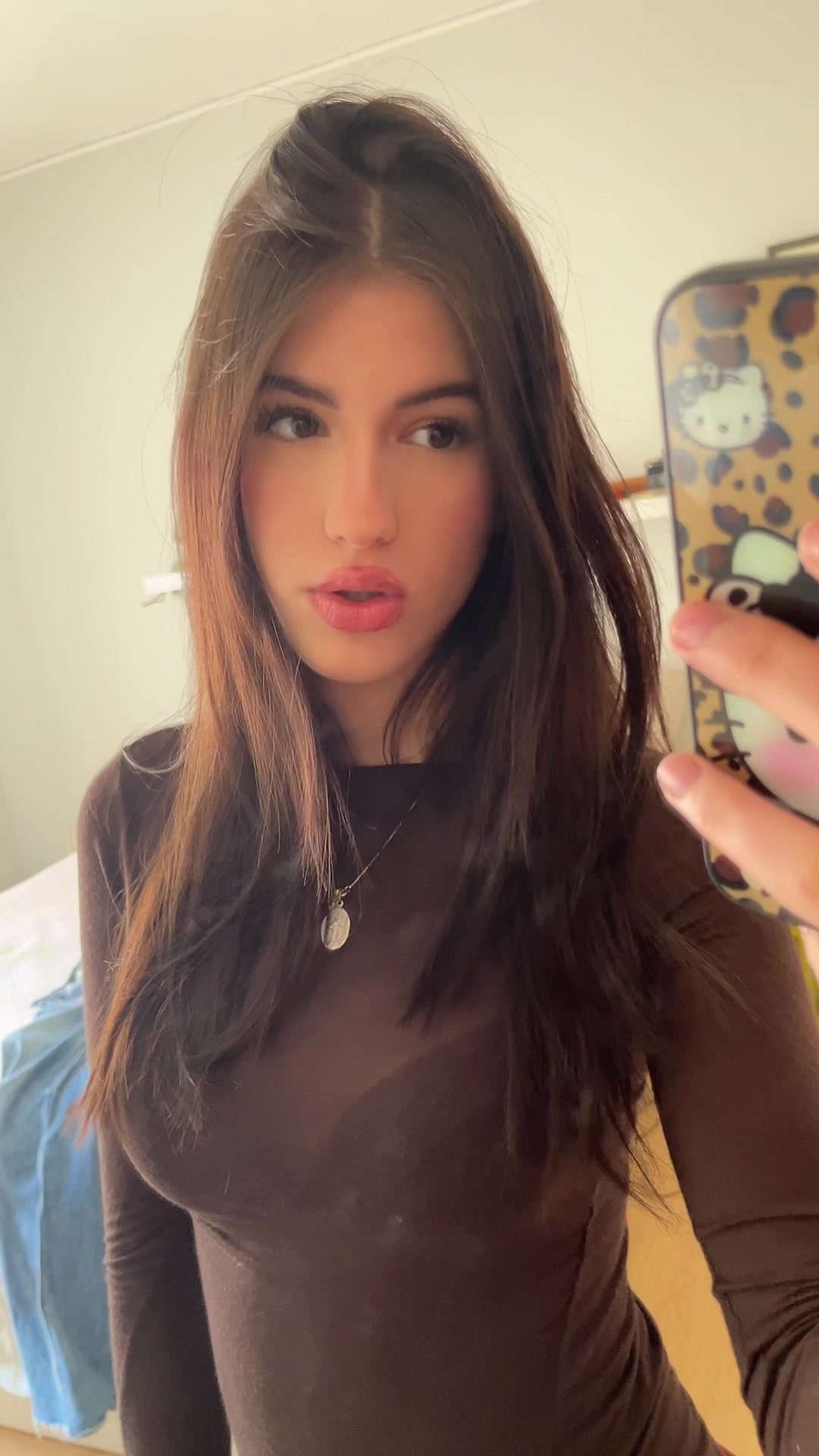 @𝐜𝐚𝐭𝐞
