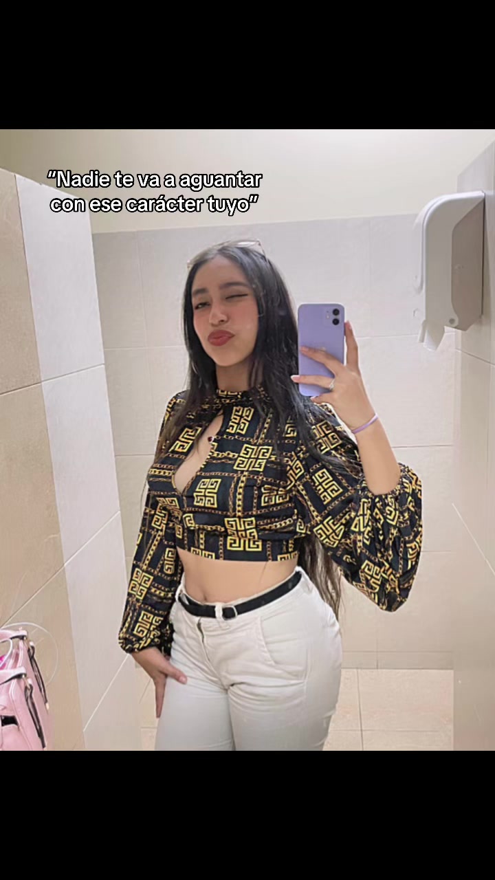 @anniedayane