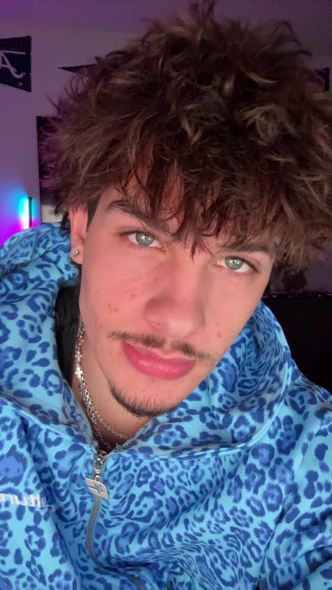 @notthejrob