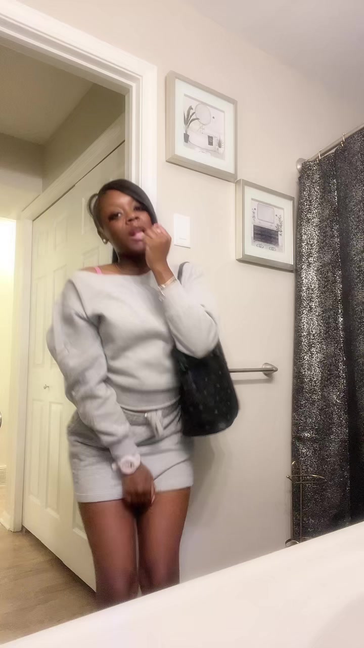 @RoyalllllD♍️🥰💒