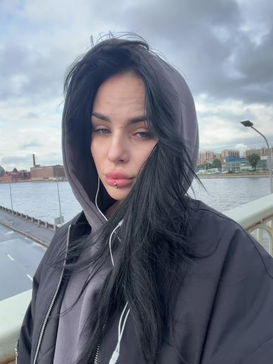 @neveerlyyy