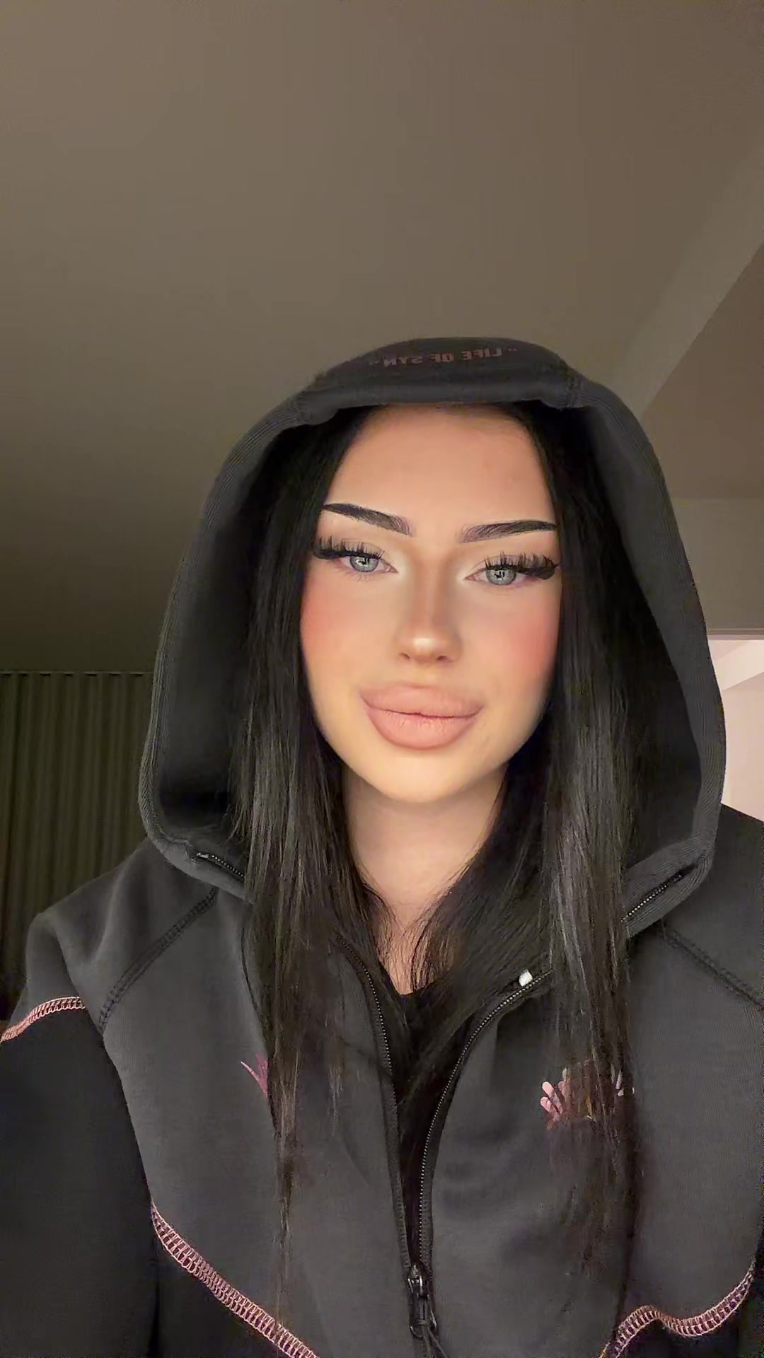@Syndii69