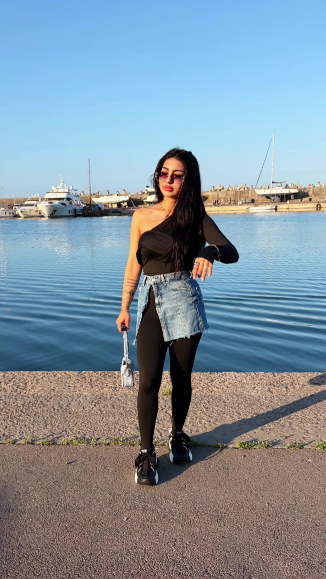 @𝓐𝓷𝓭𝓻𝓮𝓮𝓪