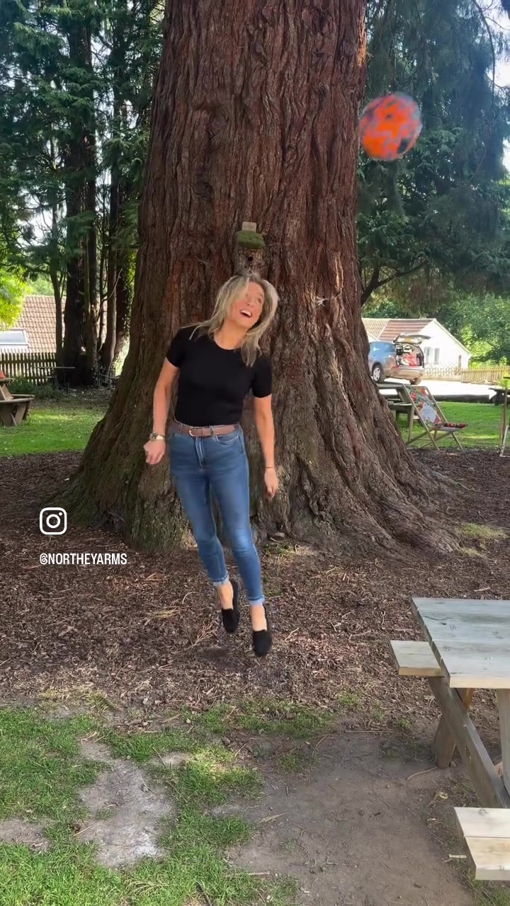 @LucyFlower