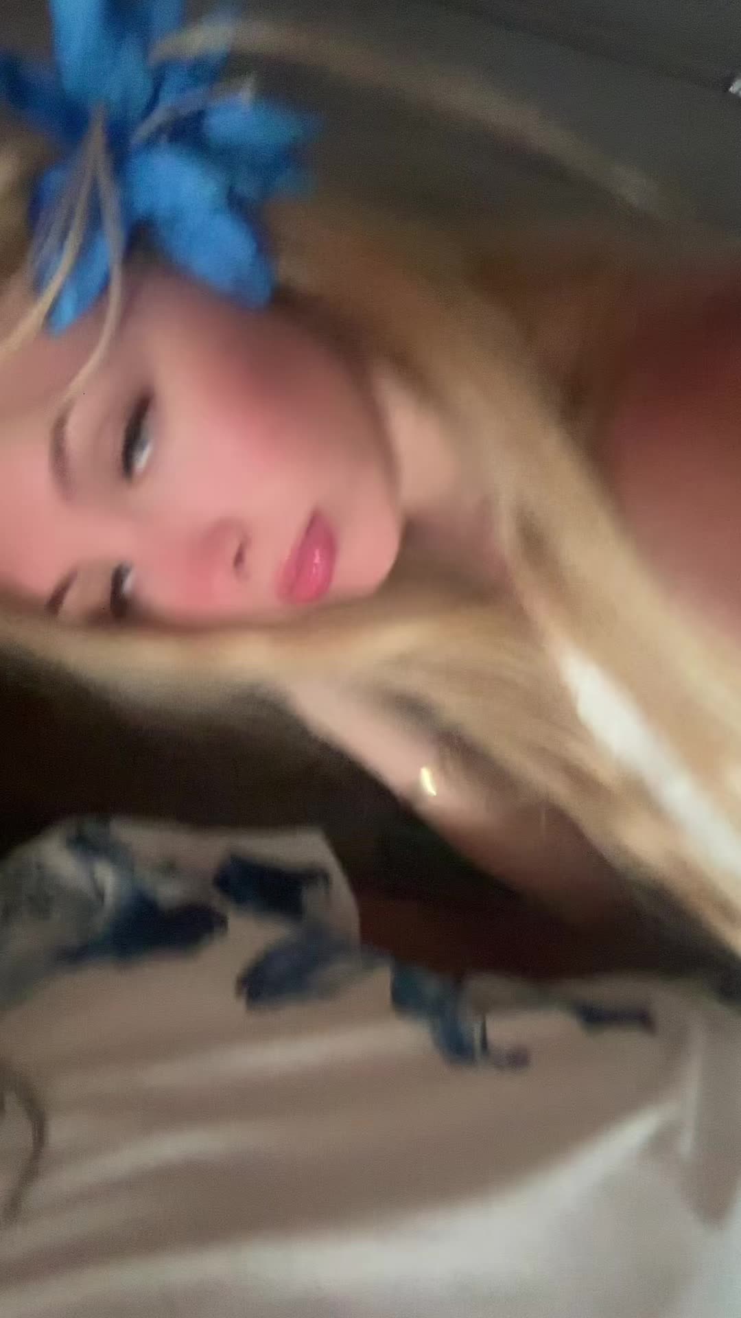 @Youraverageblonde