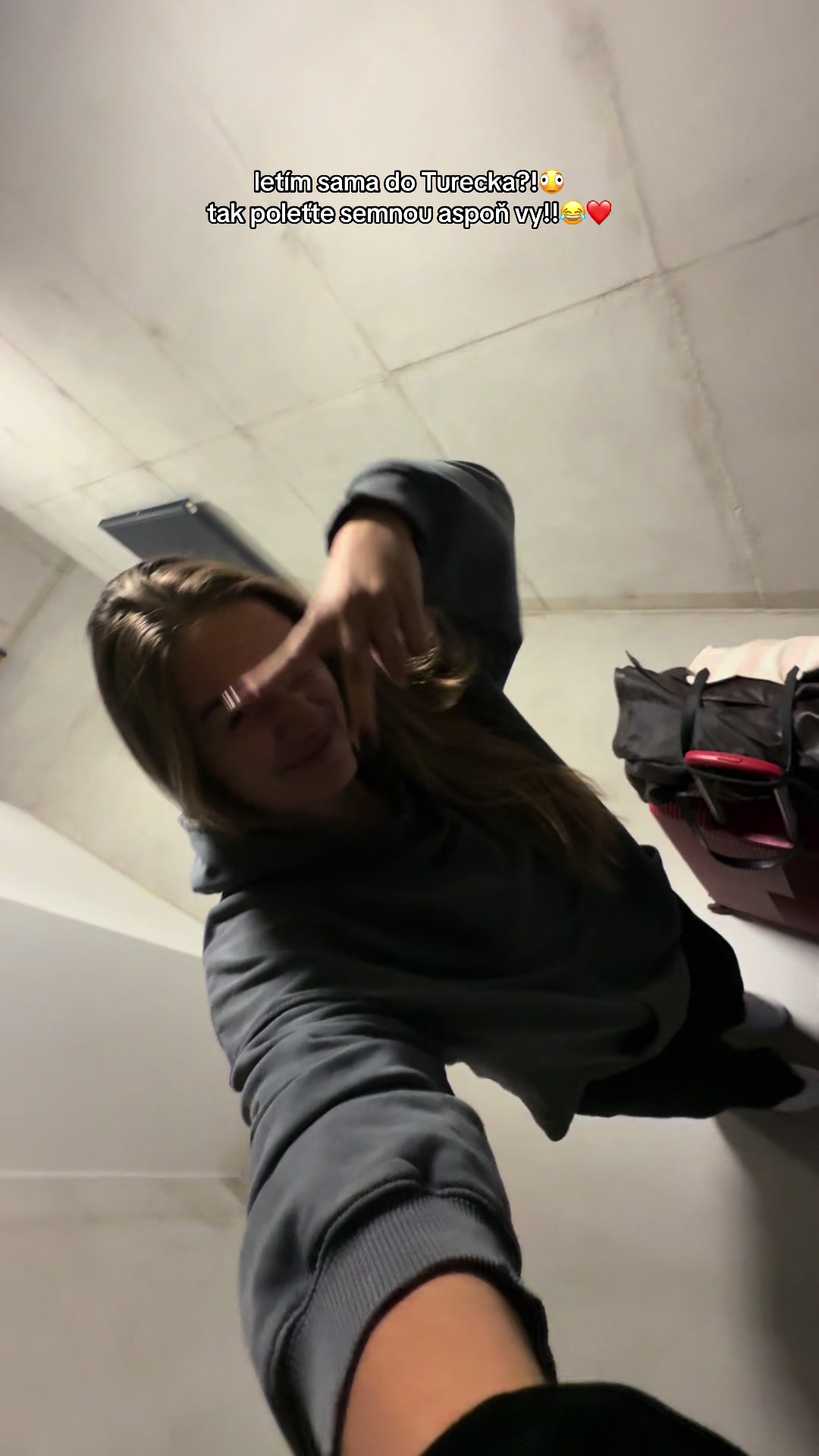@Anička