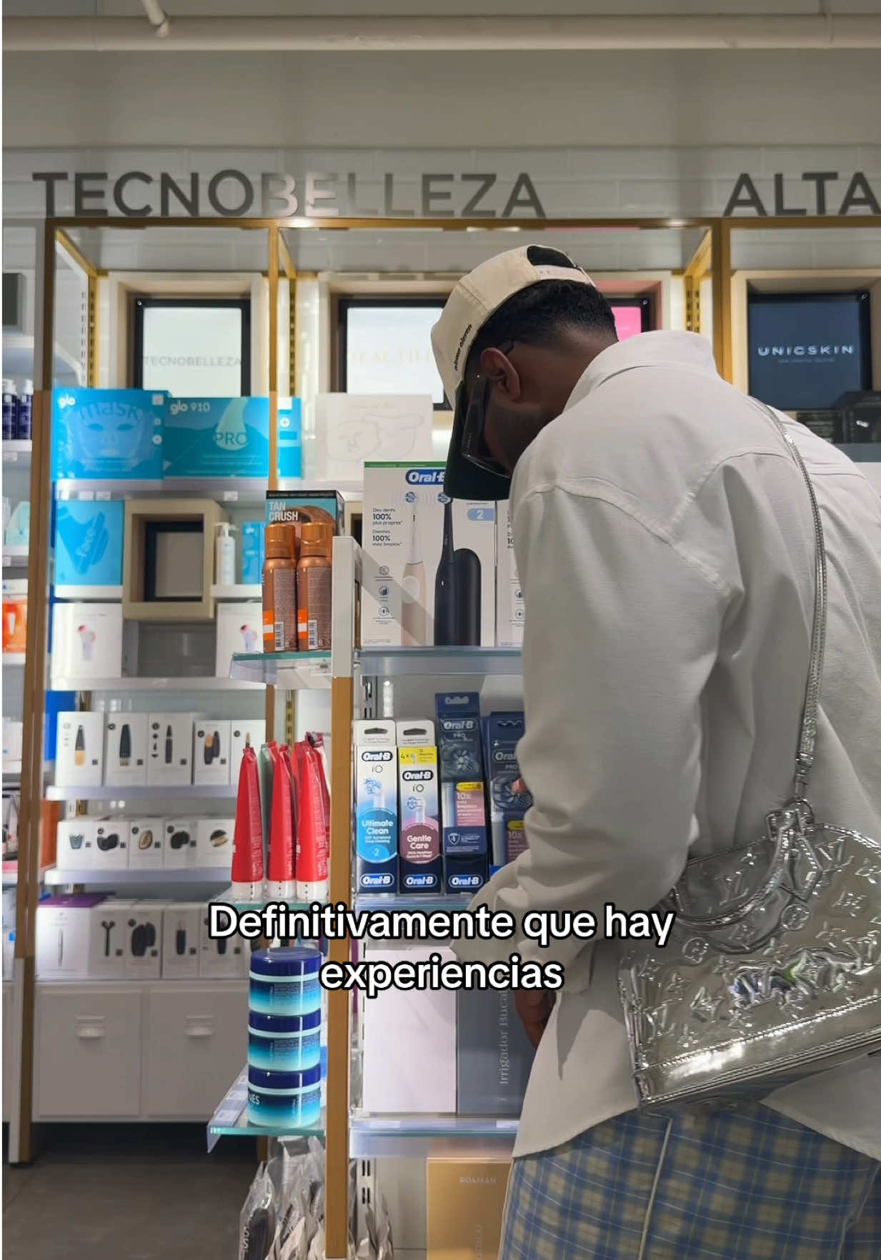 @Ro