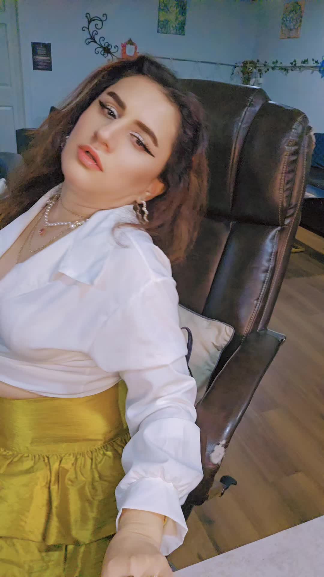 @👑Sultana