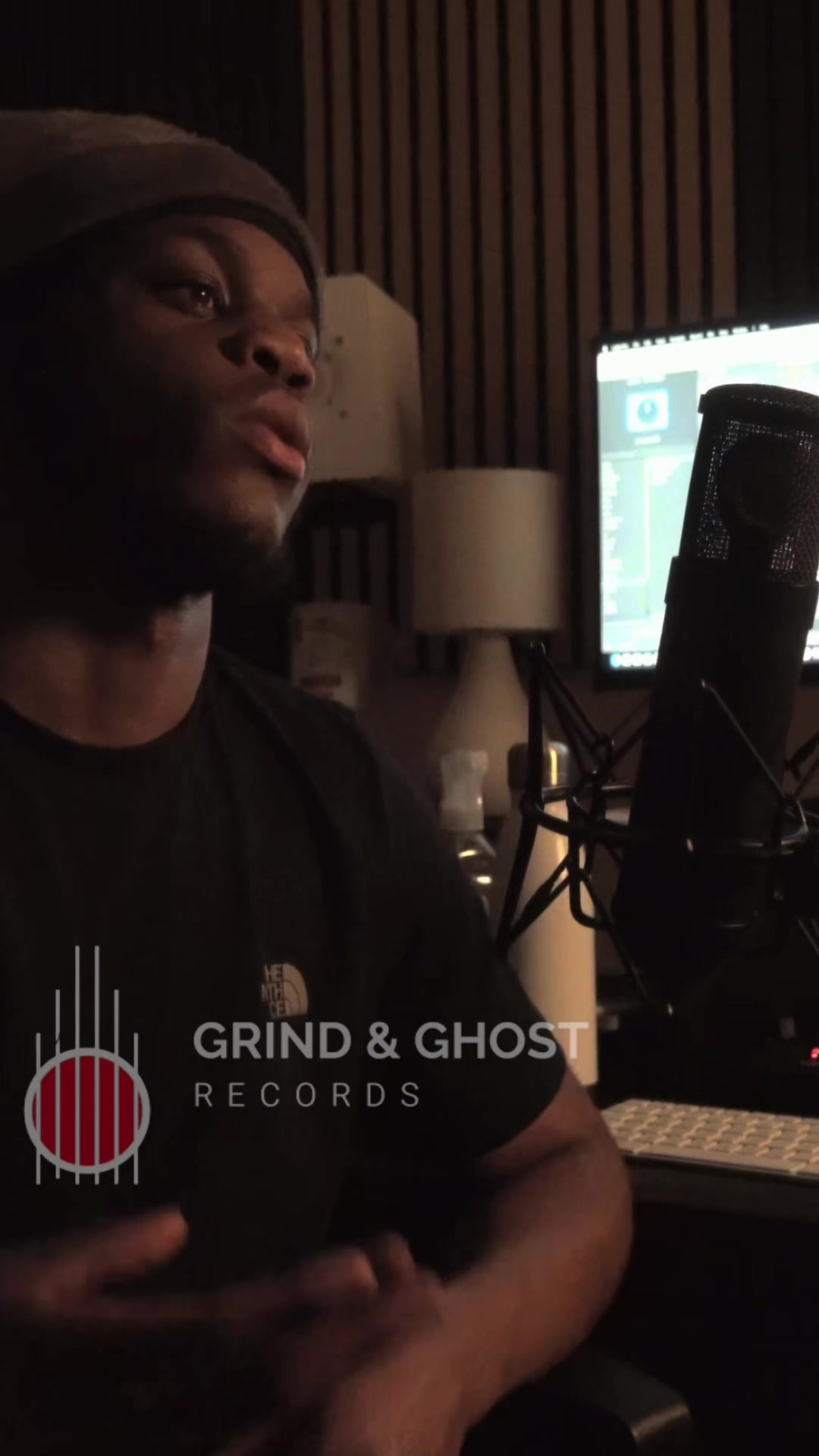 @G N G