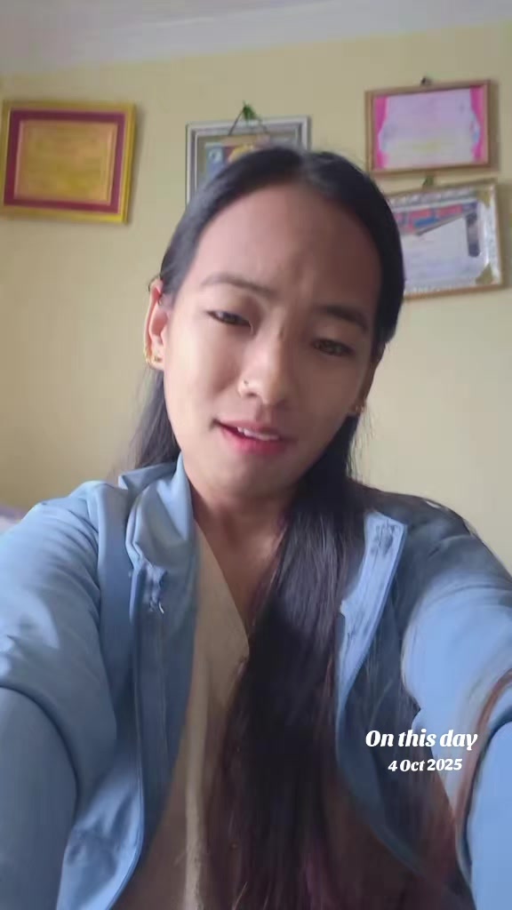 @ऋ...तु,,🌸