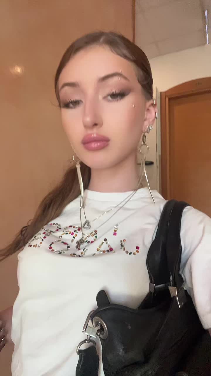 @кисуня 💞