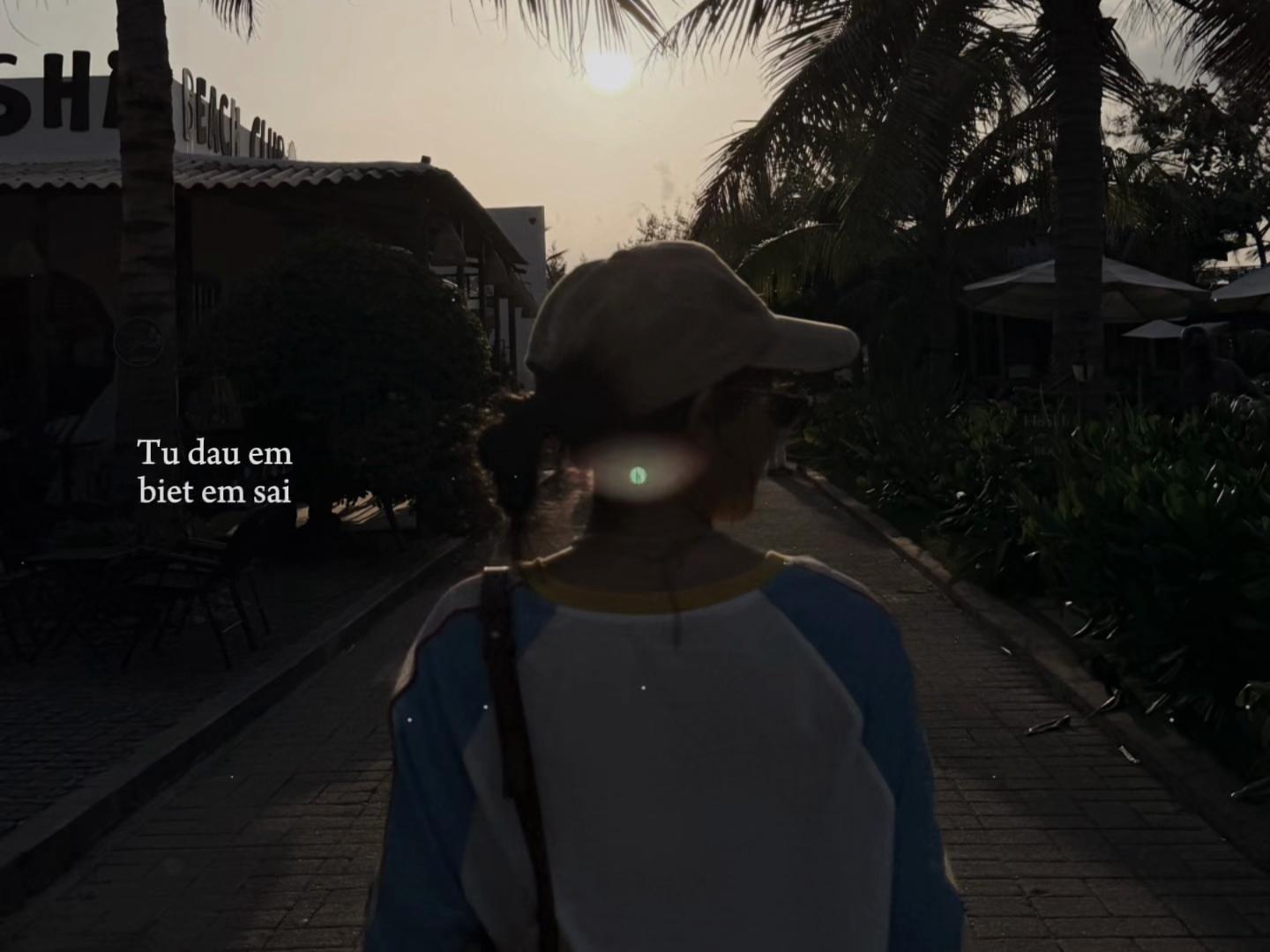 @Q