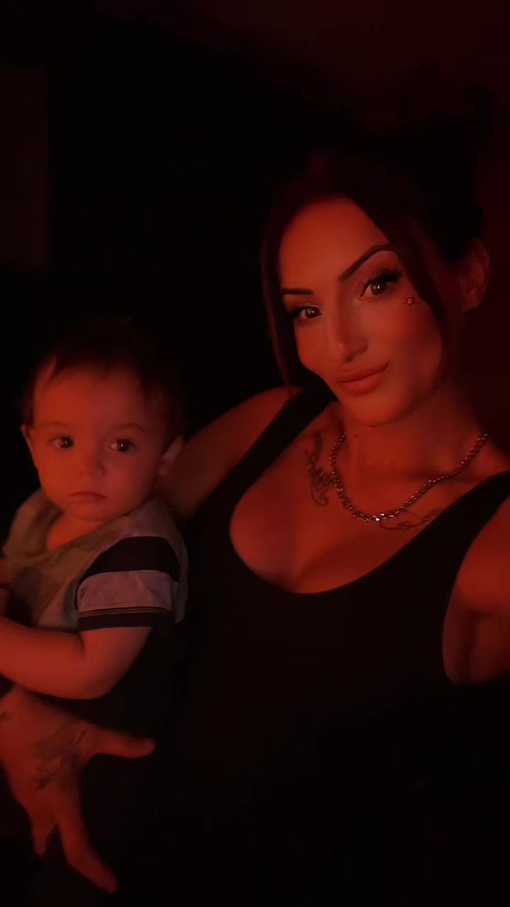 @❤️Nikoletta Georgina🖤