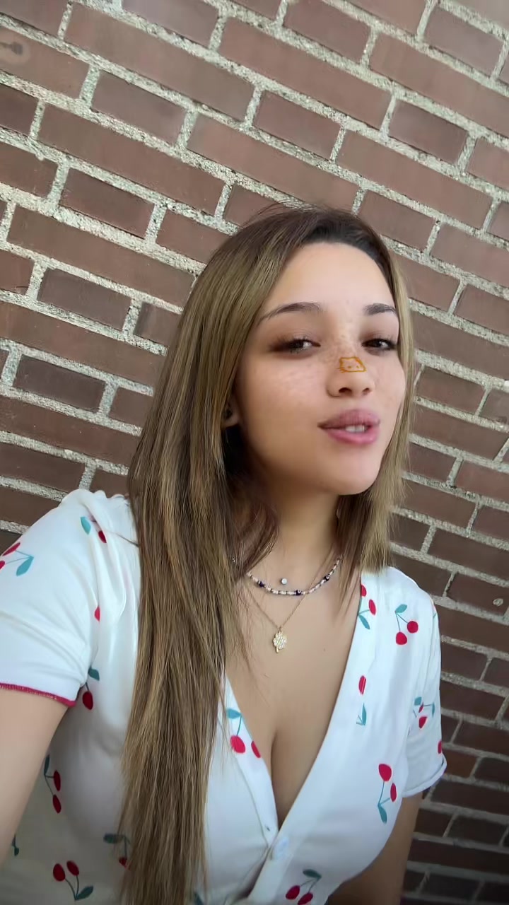 @Dani_3la