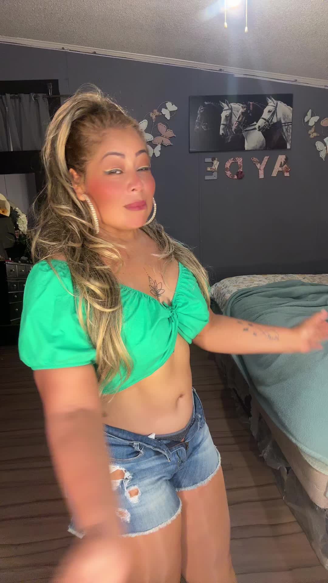 @⭐️ 🦋 Morena 🦋 👠👠