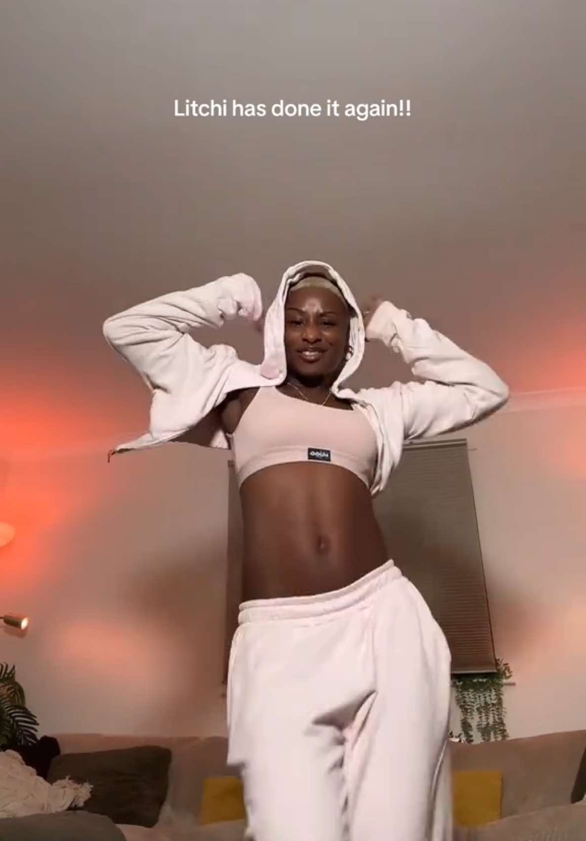 @ItsJustNifè
